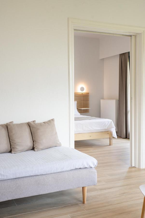 Marabou Hotel Chorefto Exterior foto